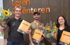 Rene, Mohammad en Nurcan hebben hun praktijkverklaring behaald